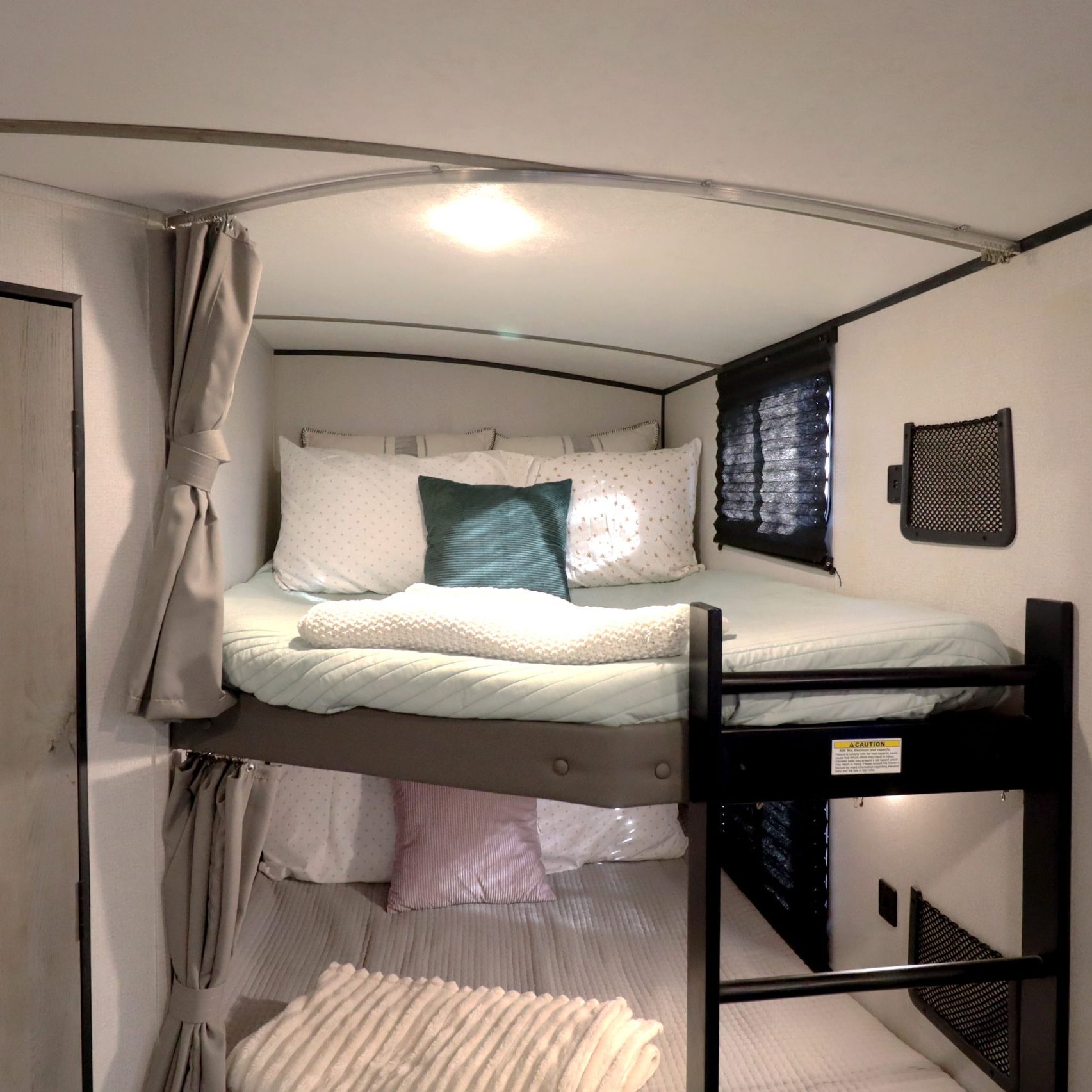 2021-Keystone-Springdale-282-BH-Stone-Mountain-Campers-RVs-Joy We are excited to work with you! Reach us at http://StoneMountainRVs(dot)com