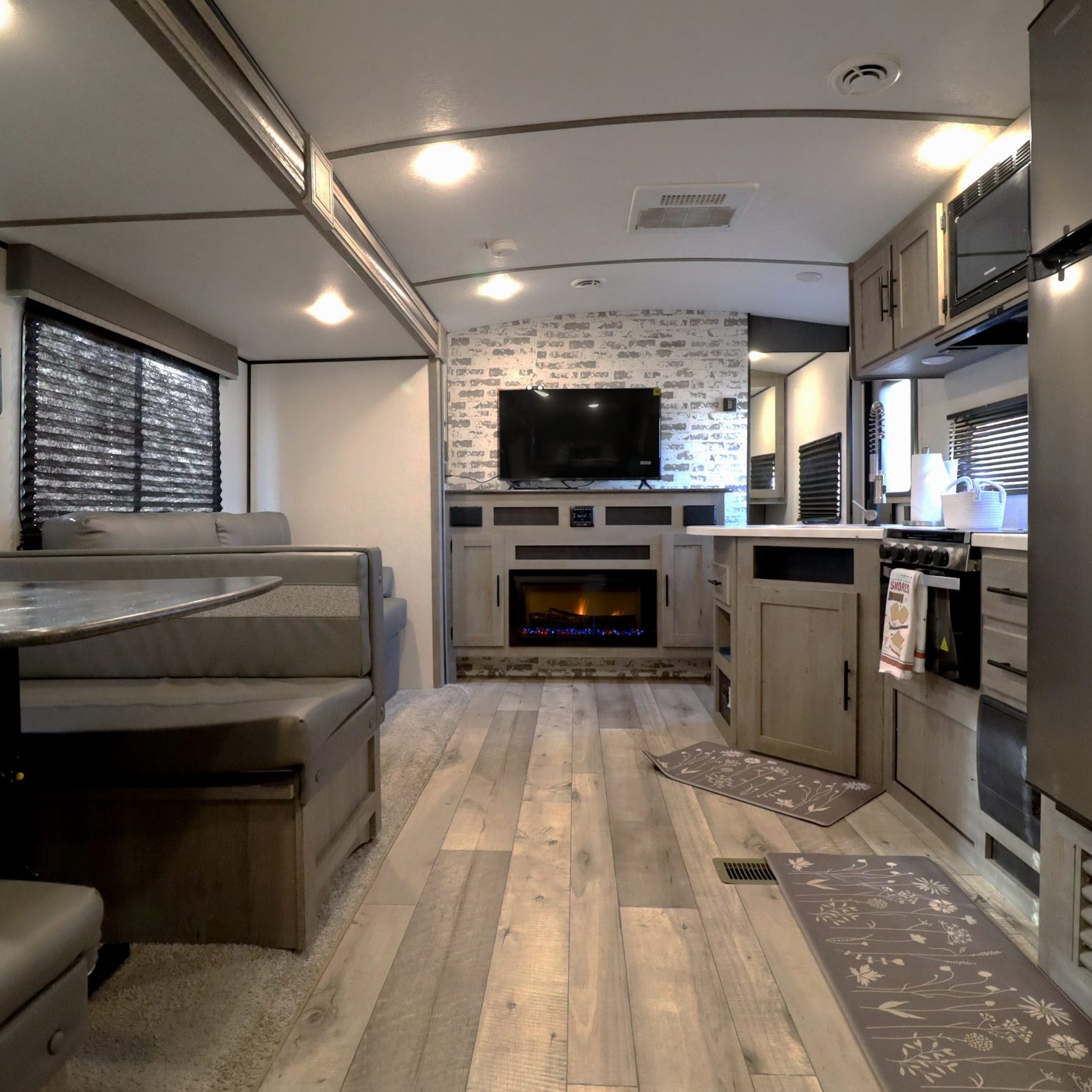 2021-Keystone-Springdale-282-BH-Stone-Mountain-Campers-RVs-Joy We are excited to work with you! Reach us at http://StoneMountainRVs(dot)com