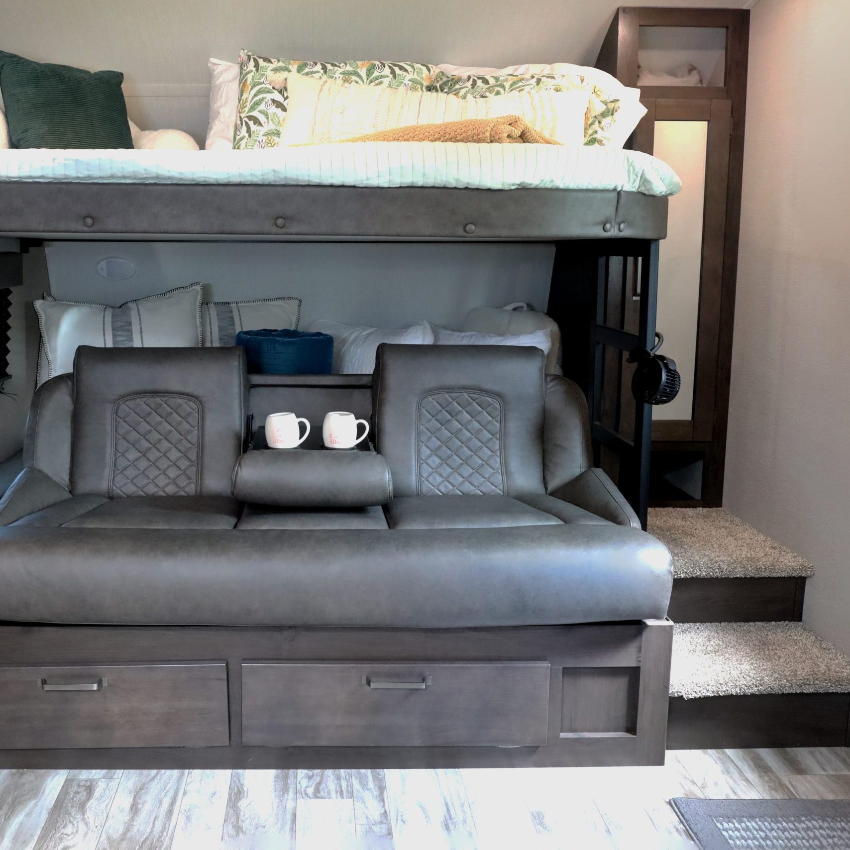 2022-Grand-Design-Transcend-XPLOR-251BH-Loyal. Presented by Stone-Mountain-RV-&-Camper-Rentals! We are excited to work with you! Reach us at http://StoneMountainRVs.com