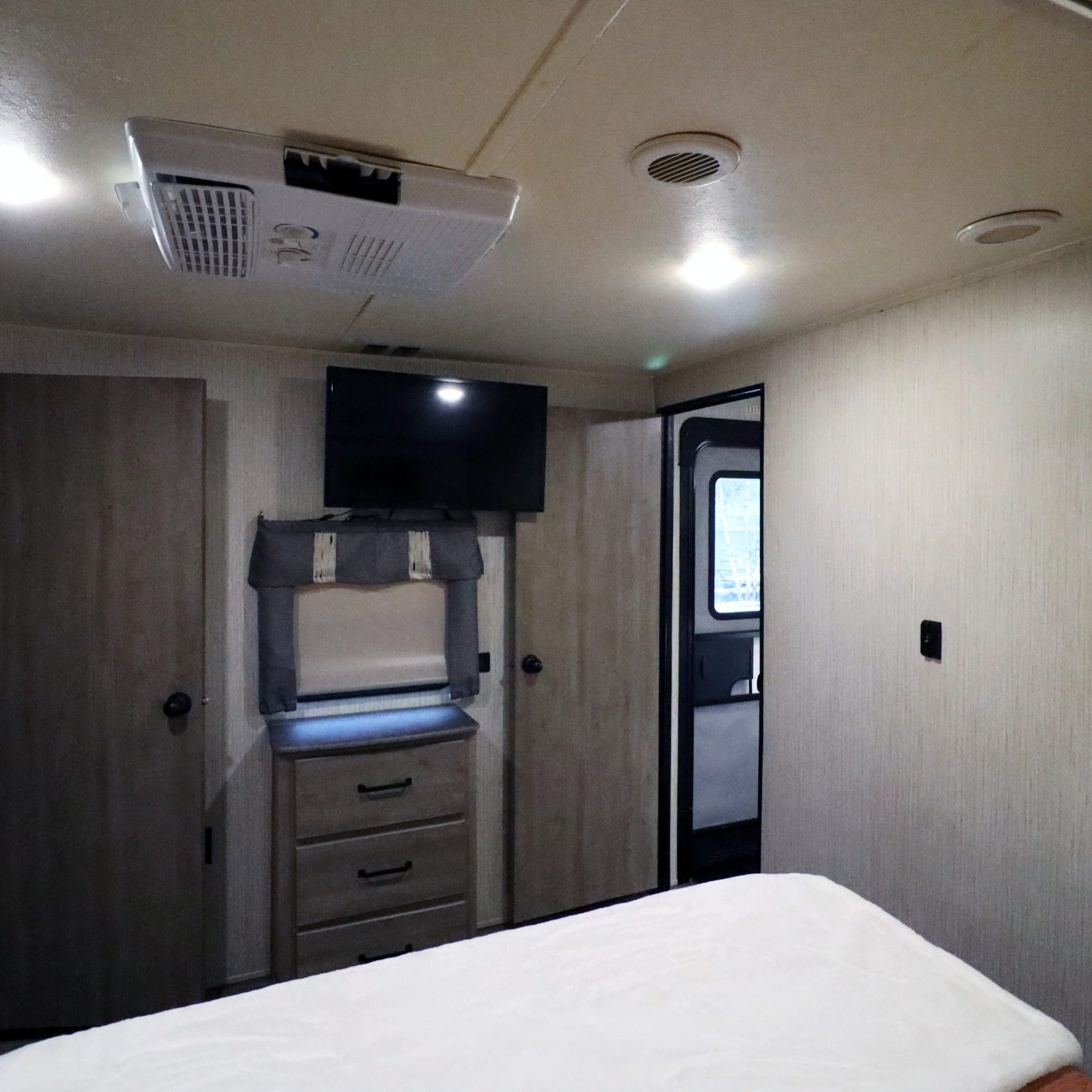 2022-Palomino-Puma-32RBFQ2B-Gratitude. Presented by Stone-Mountain-RV-&-Camper-Rentals! We are excited to work with you! Reach us at http://StoneMountainRVs.com