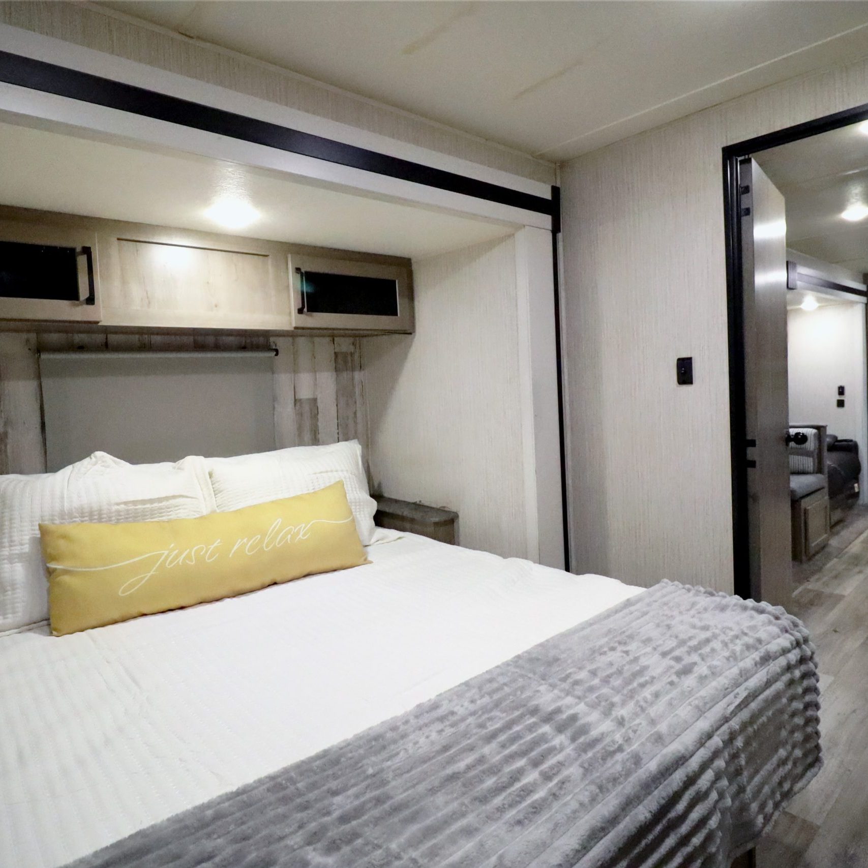 2022-Palomino-Puma-32RBFQ2B-Gratitude. Presented by Stone-Mountain-RV-&-Camper-Rentals! We are excited to work with you! Reach us at http://StoneMountainRVs.com