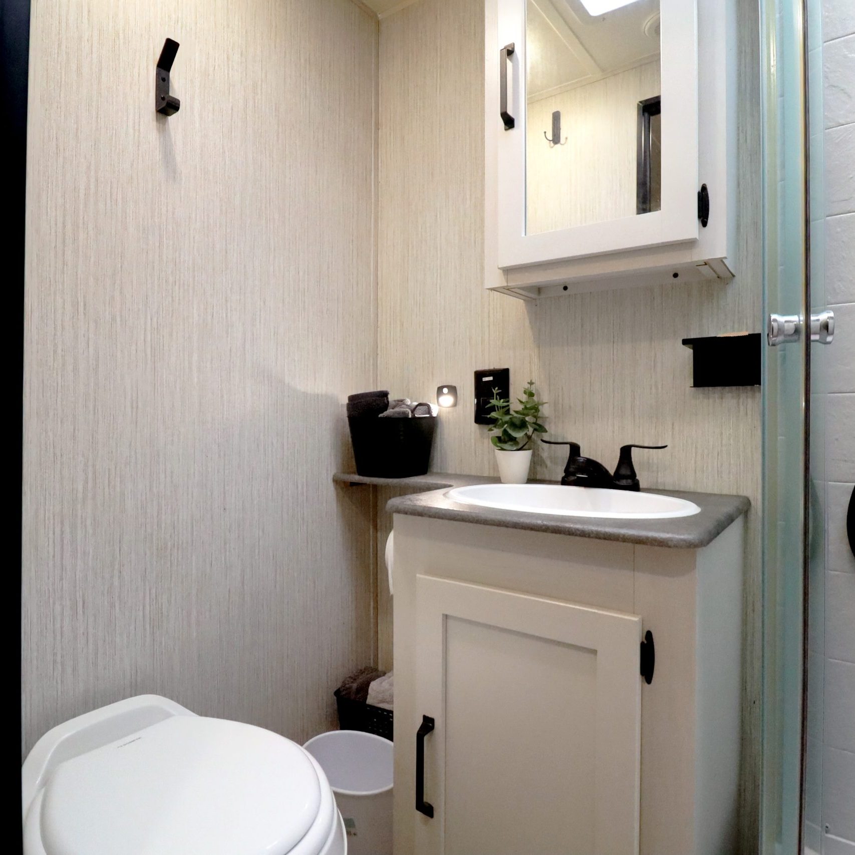 2022-Palomino-Puma-32RBFQ2B-Gratitude. Presented by Stone-Mountain-RV-&-Camper-Rentals! We are excited to work with you! Reach us at http://StoneMountainRVs.com